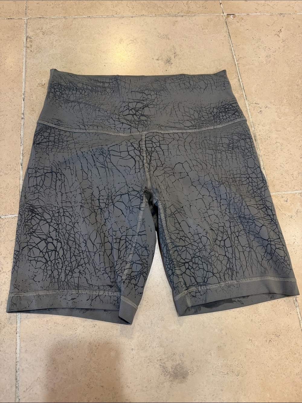lululemon athletica High-Rise Gray Bike Shorts with Crackle Print